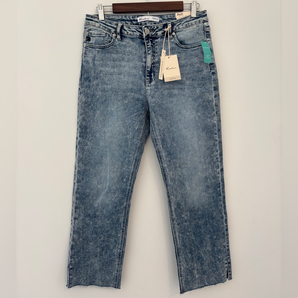 NWT Kancan Raw Hem Cropped Jeans